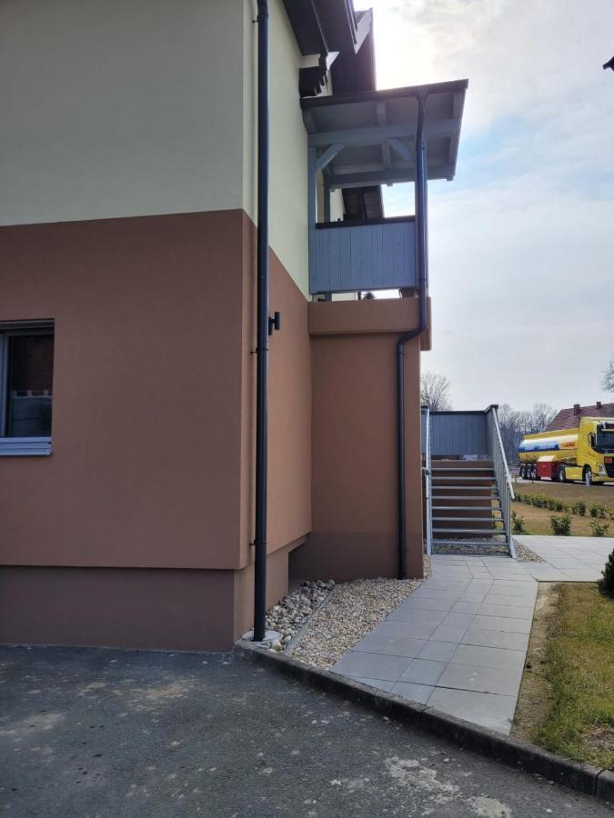 Ferienwohnung Stoisser Мурек Екстериор снимка